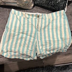 Turquoise and cream everyday short